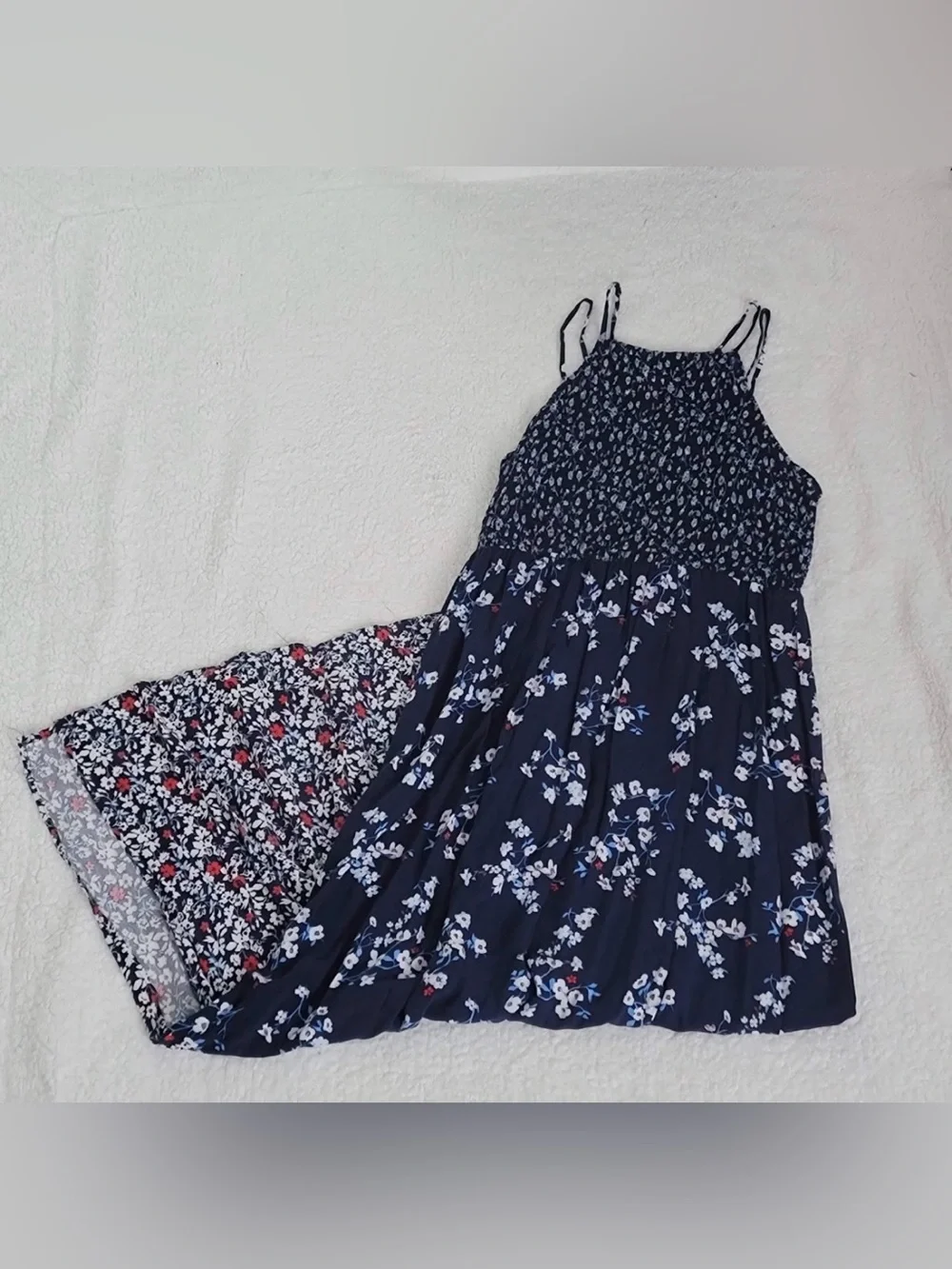 Exhilaration: Size S Navy Floral Smocked Maxi Dress
